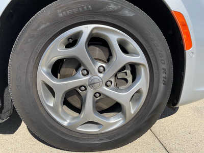 2022 Chrysler Pacifica, $26823. Photo 11