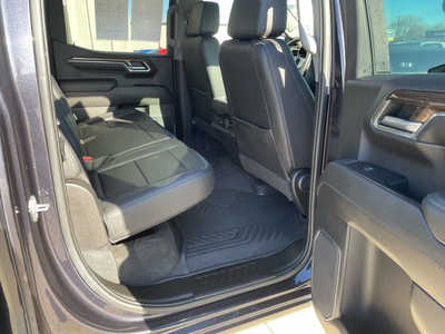 2022 Chevrolet 1500 Crew Cab, $43984. Photo 12