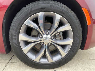 2019 Chrysler Pacifica, $20740. Photo 11