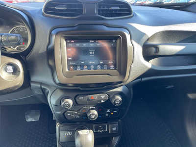 2021 Jeep Renegade, $20992. Photo 8