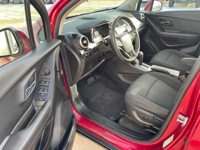 2015 Chevrolet Trax, $8867. Photo 5
