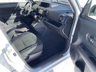 2014 Scion xB, $11488. Photo 11