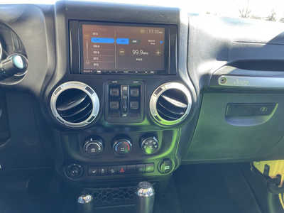2014 Jeep Wrangler Unlimited, $17888. Photo 8