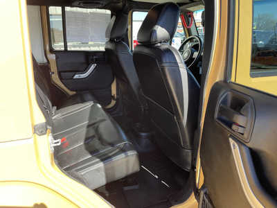 2014 Jeep Wrangler Unlimited, $17888. Photo 12