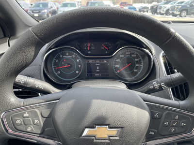 2018 Chevrolet Cruze, $8982. Photo 7
