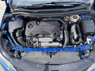 2018 Chevrolet Cruze, $8982. Photo 9