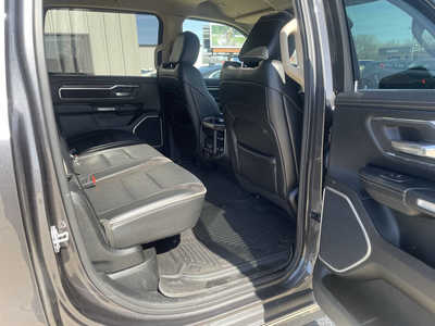 2019 RAM 1500 Crew Cab, $26981. Photo 12
