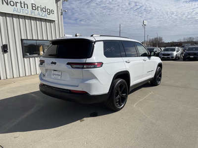 2023 Jeep Grand Cherokee L, $29994. Photo 4