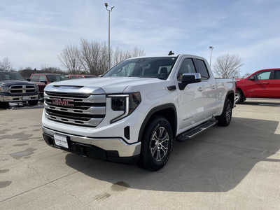 2022 GMC 1500 Ext Cab, $35493. Photo 2
