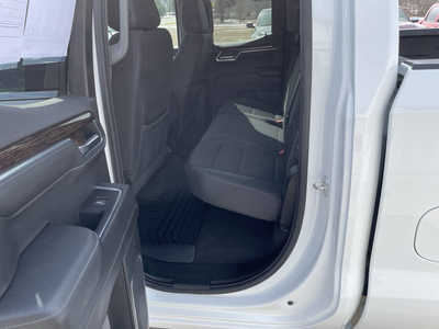 2022 GMC 1500 Ext Cab, $35493. Photo 6