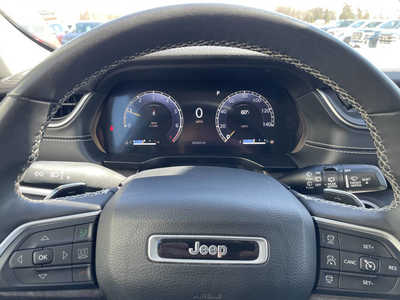 2023 Jeep Grand Cherokee, $29885. Photo 7