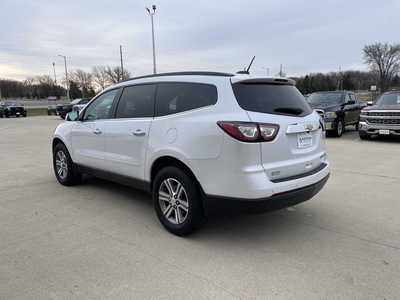 2016 Chevrolet Traverse, $8888. Photo 3