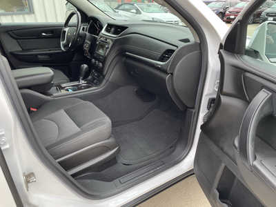 2016 Chevrolet Traverse, $8888. Photo 12