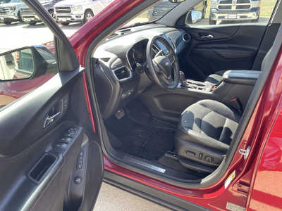2018 Chevrolet Equinox, $14458. Photo 5