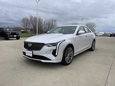 2021 Cadillac CT4, $28987. Photo 2