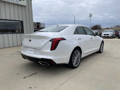 2021 Cadillac CT4, $28987. Photo 4