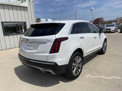 2021 Cadillac XT5, $28418. Photo 4