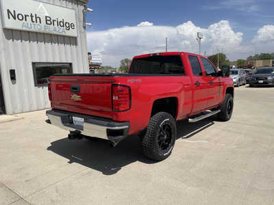 2017 Chevrolet 2500 Ext Cab, $26994. Photo 4