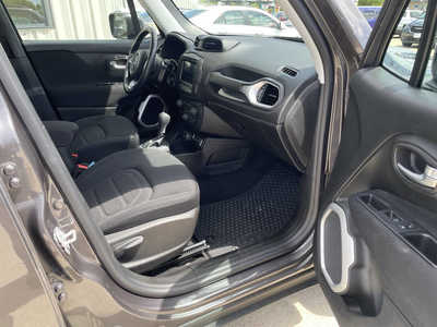 2018 Jeep Renegade, $18882. Photo 11