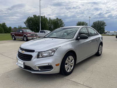 2015 Chevrolet Cruze, $7987. Photo 2