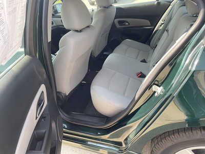 2014 Chevrolet Cruze, $8888. Photo 6