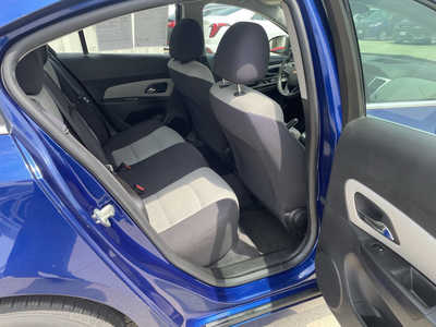 2012 Chevrolet Cruze, $6475. Photo 12