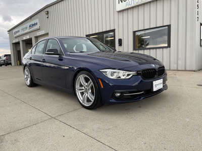 2017 BMW 3 Series, $16978. Photo 1