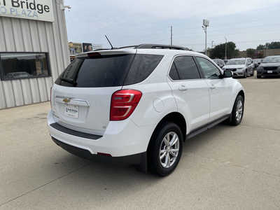 2017 Chevrolet Equinox, $11491. Photo 4