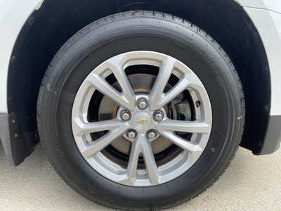2017 Chevrolet Equinox, $11491. Photo 10