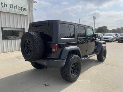 2016 Jeep Wrangler Unlimited, $17896. Photo 4