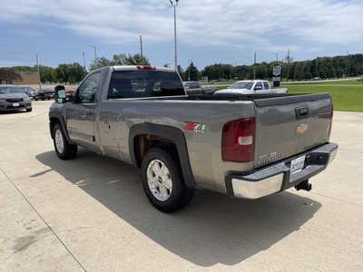 2009 Chevrolet 1500 Reg Cab, $4995. Photo 3