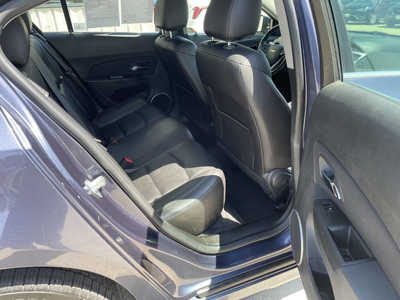 2013 Chevrolet Cruze, $9720. Photo 12