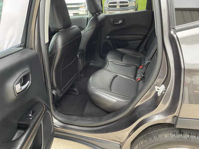 2020 Jeep Compass, $17587. Photo 6