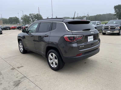 2019 Jeep Compass, $12886. Photo 3