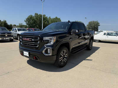 2019 GMC 1500 Crew Cab, $33592. Photo 2