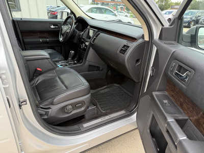 2019 Ford Flex, $19745. Photo 12