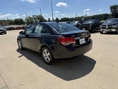 2014 Chevrolet Cruze, $8485. Photo 3