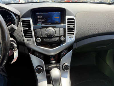 2014 Chevrolet Cruze, $8485. Photo 8