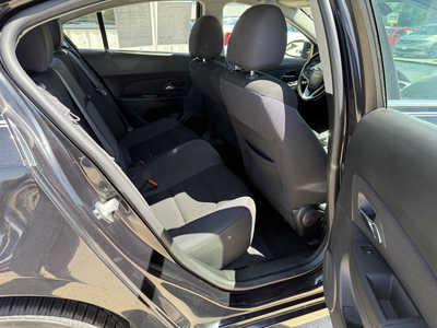 2014 Chevrolet Cruze, $8485. Photo 12