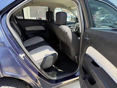 2017 Chevrolet Equinox, $9942. Photo 12