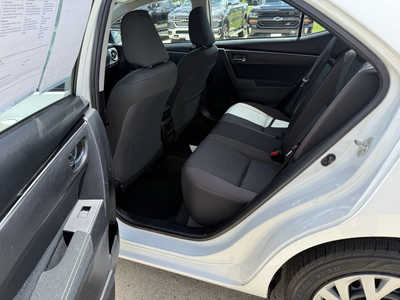 2018 Toyota Corolla, $11987. Photo 6