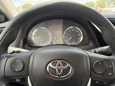 2018 Toyota Corolla, $11987. Photo 7