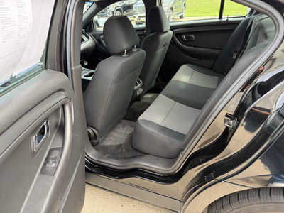 2013 Ford Taurus, $7974. Photo 6