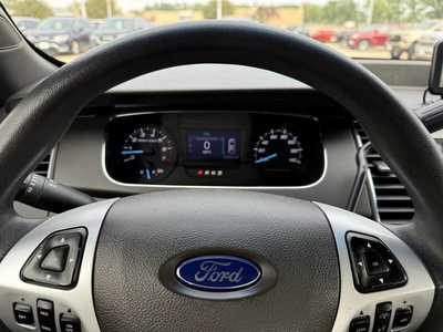 2013 Ford Taurus, $7974. Photo 7