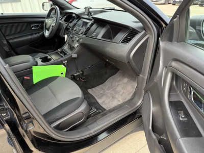2013 Ford Taurus, $7974. Photo 11