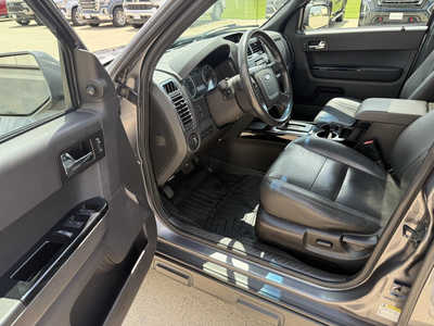 2012 Ford Escape, $4975. Photo 5