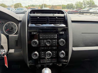 2012 Ford Escape, $4975. Photo 8