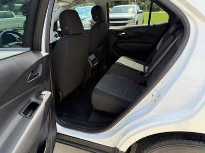 2024 Chevrolet Equinox, $25965. Photo 6