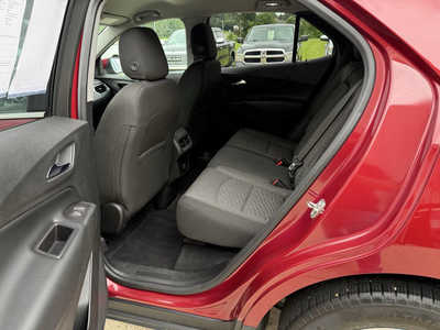 2018 Chevrolet Equinox, $13443. Photo 6