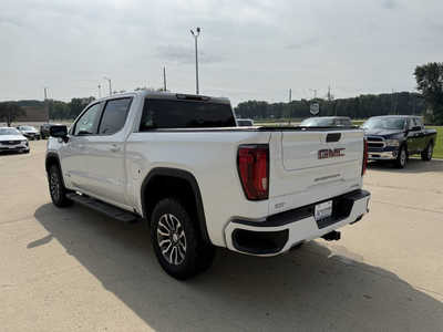 2021 GMC 1500 Crew Cab, $38795. Photo 3